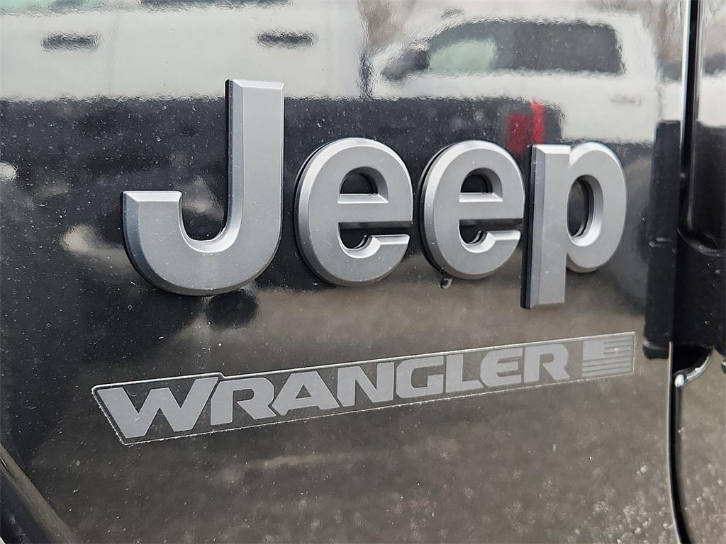 new 2025 Jeep Wrangler car, priced at $57,315