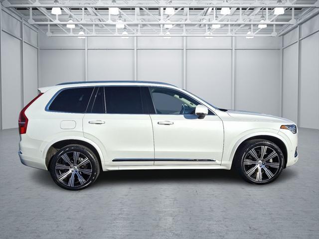 used 2022 Volvo XC90 Recharge Plug-In Hybrid car, priced at $41,000