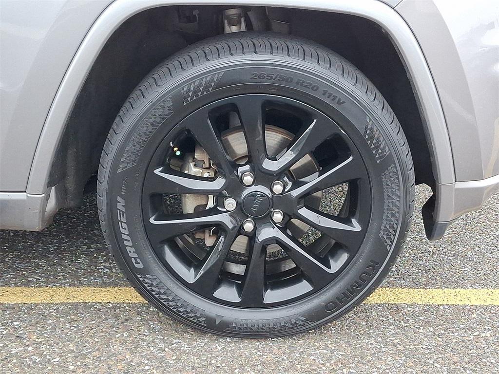 used 2017 Jeep Grand Cherokee car, priced at $17,800