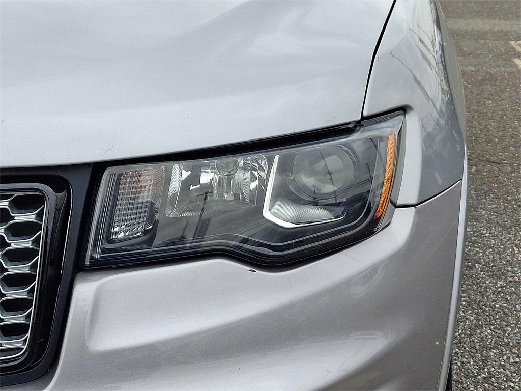 used 2017 Jeep Grand Cherokee car, priced at $17,800