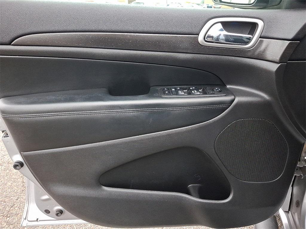 used 2017 Jeep Grand Cherokee car, priced at $17,800