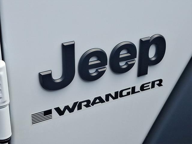 new 2025 Jeep Wrangler car