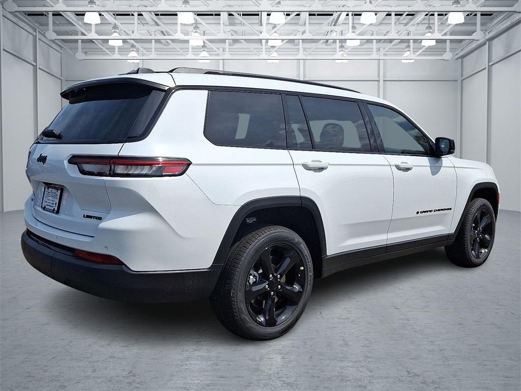 new 2025 Jeep Grand Cherokee L car, priced at $54,240