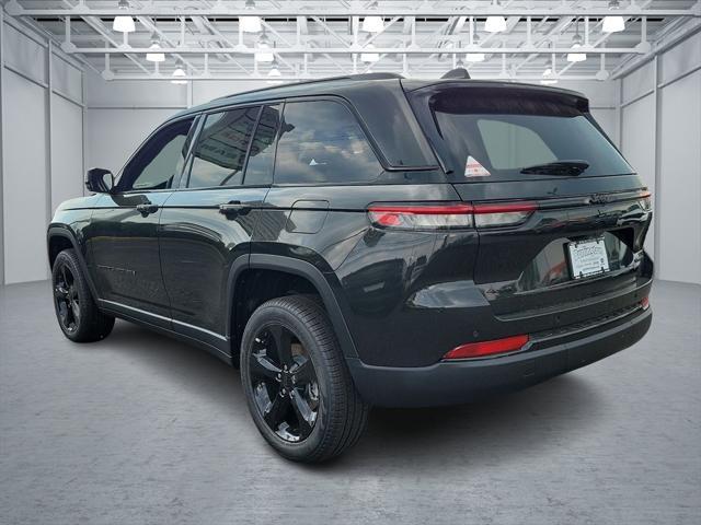 new 2024 Jeep Grand Cherokee car, priced at $53,020