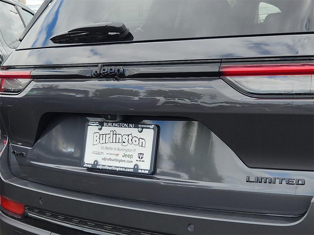 new 2025 Jeep Grand Cherokee car