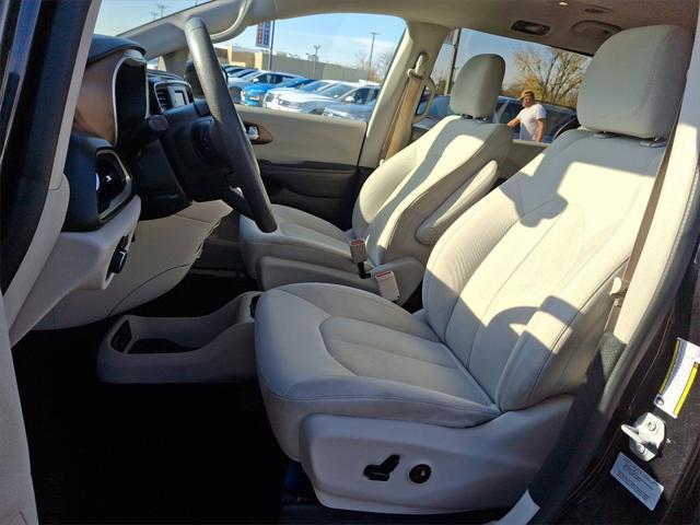 used 2017 Chrysler Pacifica car, priced at $15,000