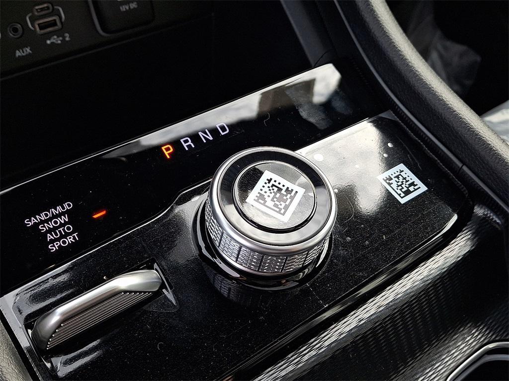 new 2025 Jeep Grand Cherokee car, priced at $52,735
