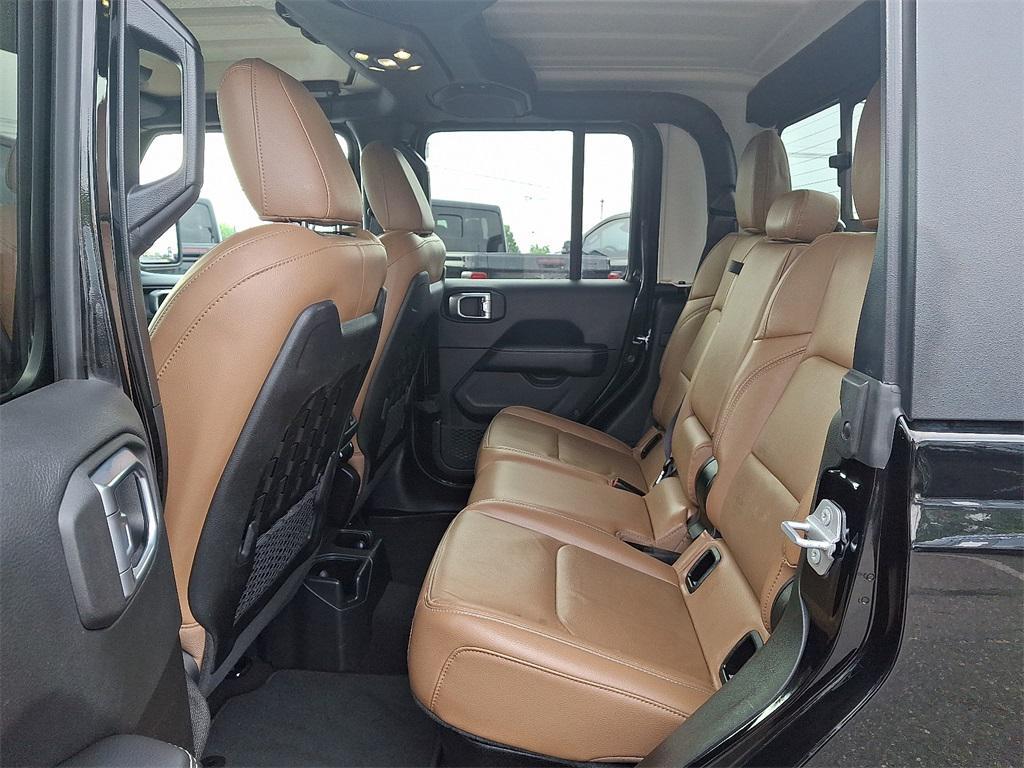 used 2022 Jeep Gladiator car, priced at $37,000
