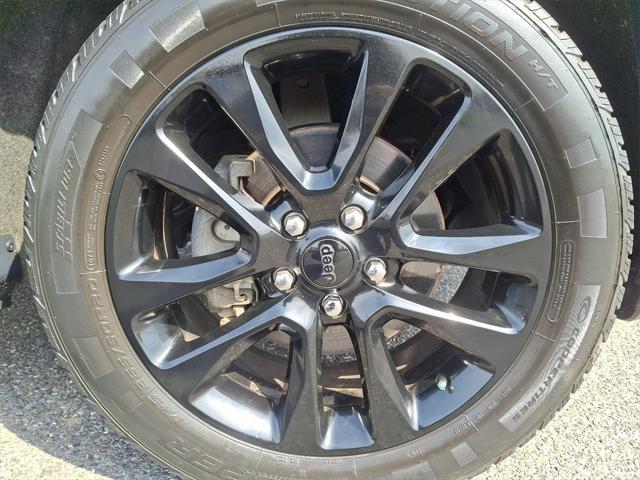 used 2018 Jeep Grand Cherokee car, priced at $18,400