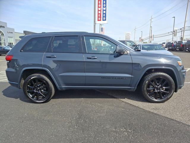 used 2018 Jeep Grand Cherokee car, priced at $18,400