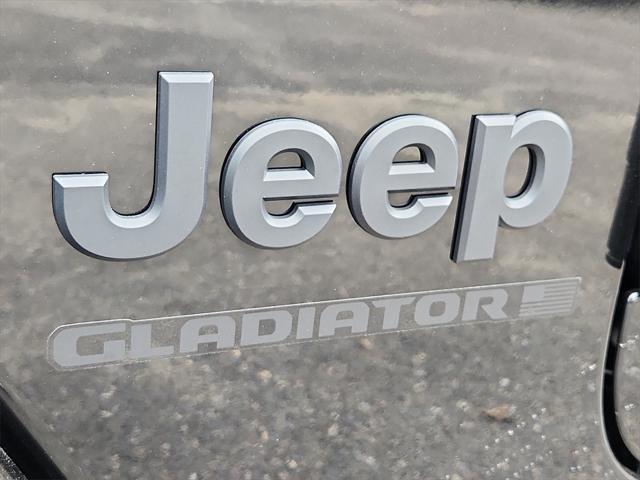 new 2025 Jeep Gladiator car, priced at $53,630