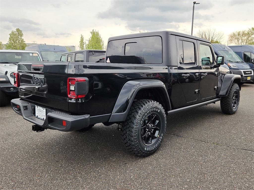 new 2025 Jeep Gladiator car, priced at $55,225