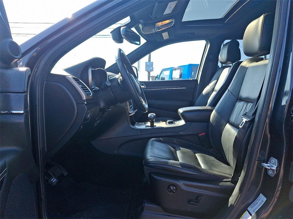used 2015 Jeep Grand Cherokee car, priced at $15,000