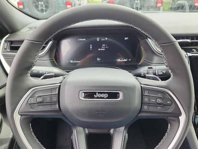 new 2025 Jeep Grand Cherokee car, priced at $43,420