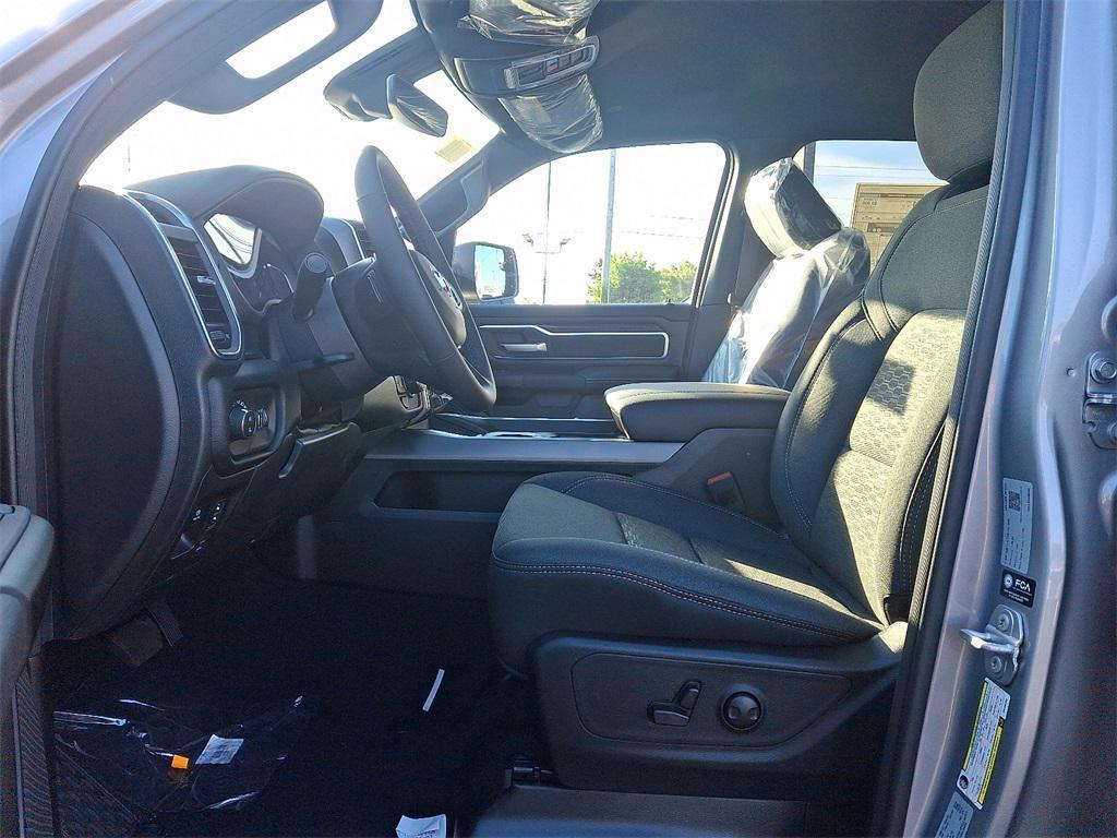 new 2025 Ram 1500 car, priced at $61,760
