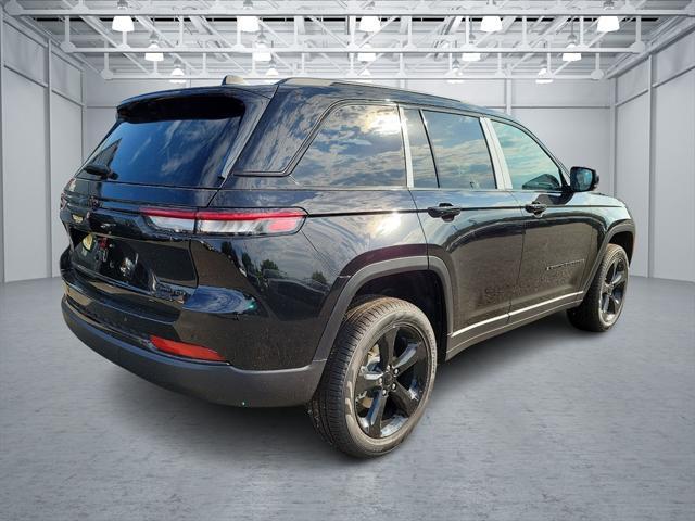 new 2024 Jeep Grand Cherokee car, priced at $53,020