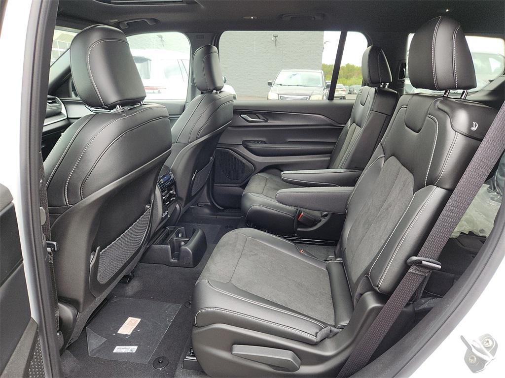 new 2025 Jeep Grand Cherokee L car, priced at $48,135