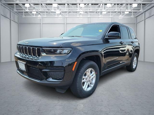 new 2024 Jeep Grand Cherokee car, priced at $43,420