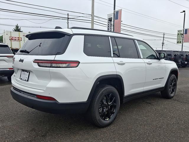 new 2025 Jeep Grand Cherokee L car, priced at $48,135