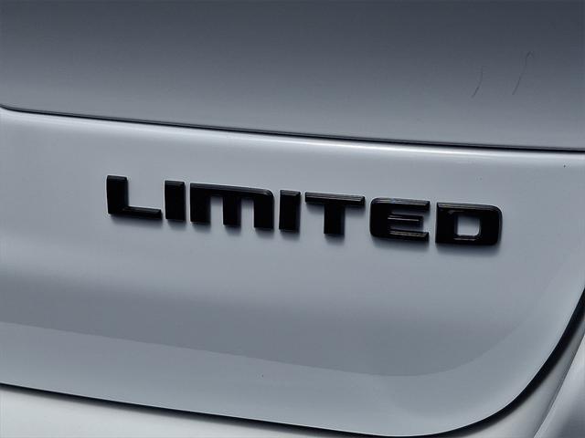 new 2025 Jeep Grand Cherokee L car, priced at $54,240