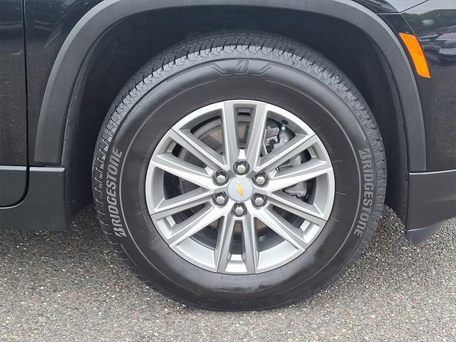 used 2023 Chevrolet Traverse car, priced at $33,800