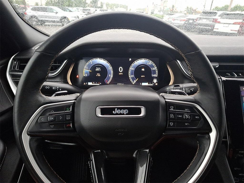 used 2022 Jeep Grand Cherokee car, priced at $31,500