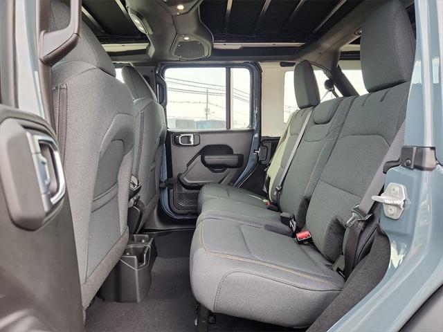 new 2025 Jeep Wrangler car, priced at $55,465