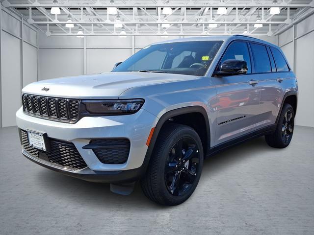 new 2024 Jeep Grand Cherokee car, priced at $49,175