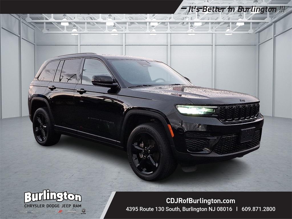 used 2022 Jeep Grand Cherokee car, priced at $32,500
