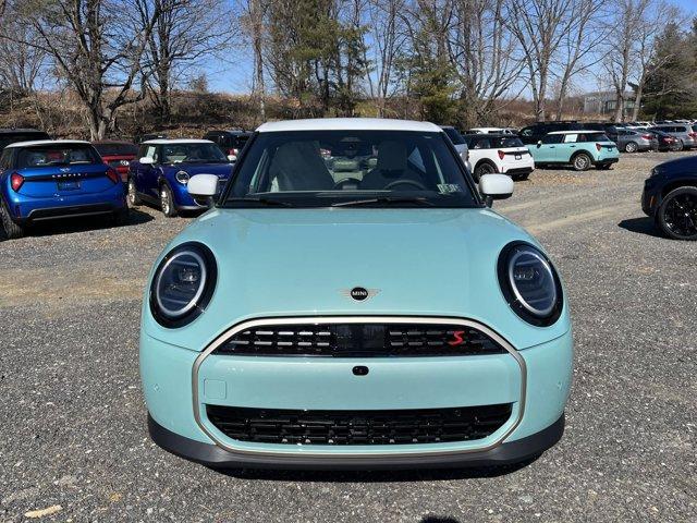 new 2025 MINI Hardtop car, priced at $39,810