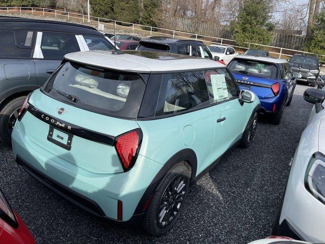 new 2025 MINI Hardtop car, priced at $32,430