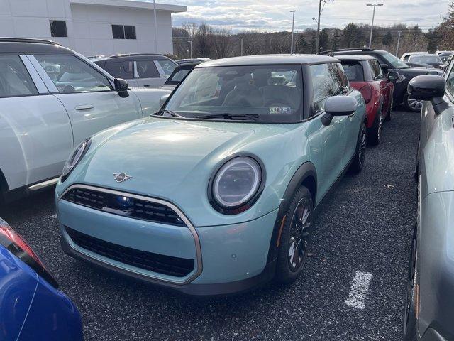 new 2025 MINI Hardtop car, priced at $32,430