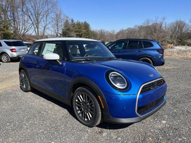 new 2025 MINI Hardtop car, priced at $38,380