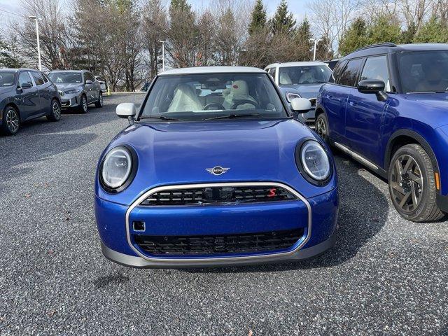 new 2025 MINI Hardtop car, priced at $35,980