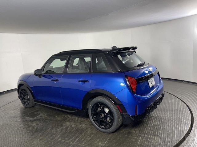 new 2025 MINI Hardtop car, priced at $41,300