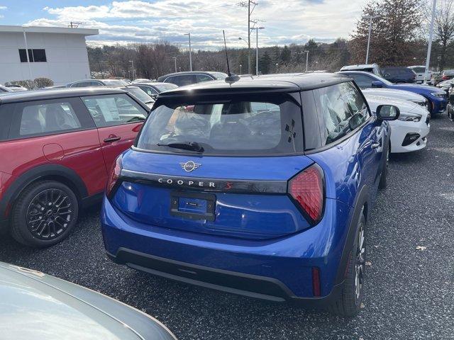 new 2025 MINI Hardtop car, priced at $36,444