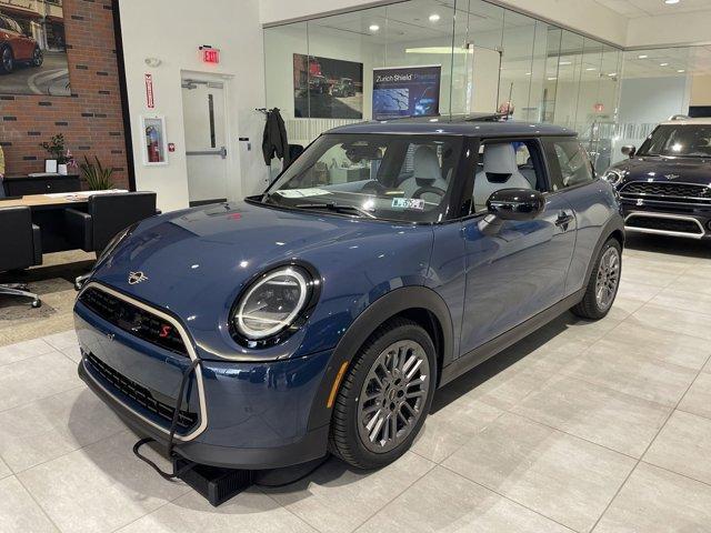 new 2025 MINI Hardtop car, priced at $38,380