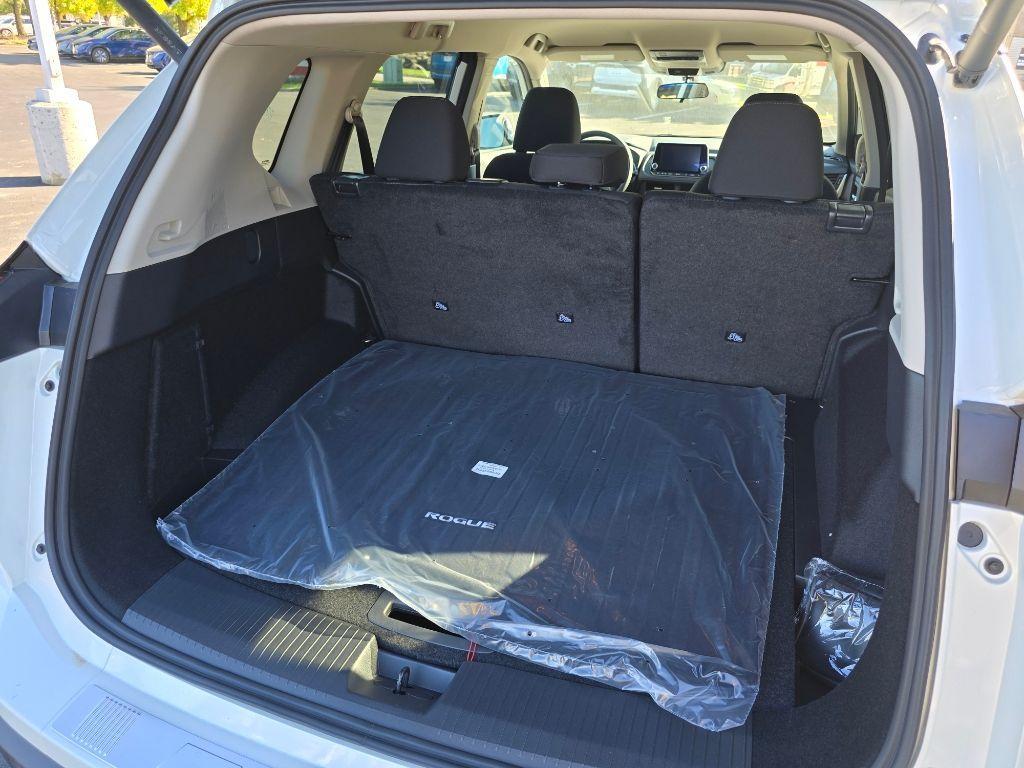 new 2025 Nissan Rogue car, priced at $32,775