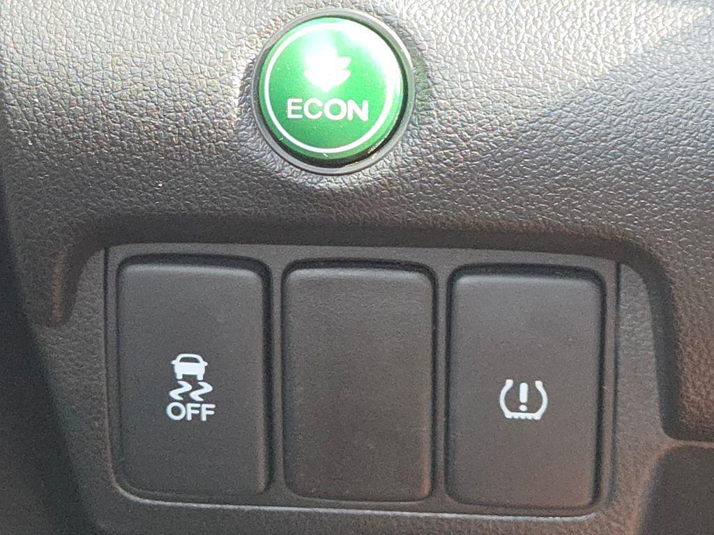used 2015 Honda CR-V car, priced at $8,999