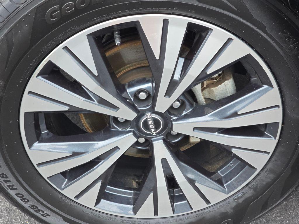 used 2022 Nissan Rogue car, priced at $24,999