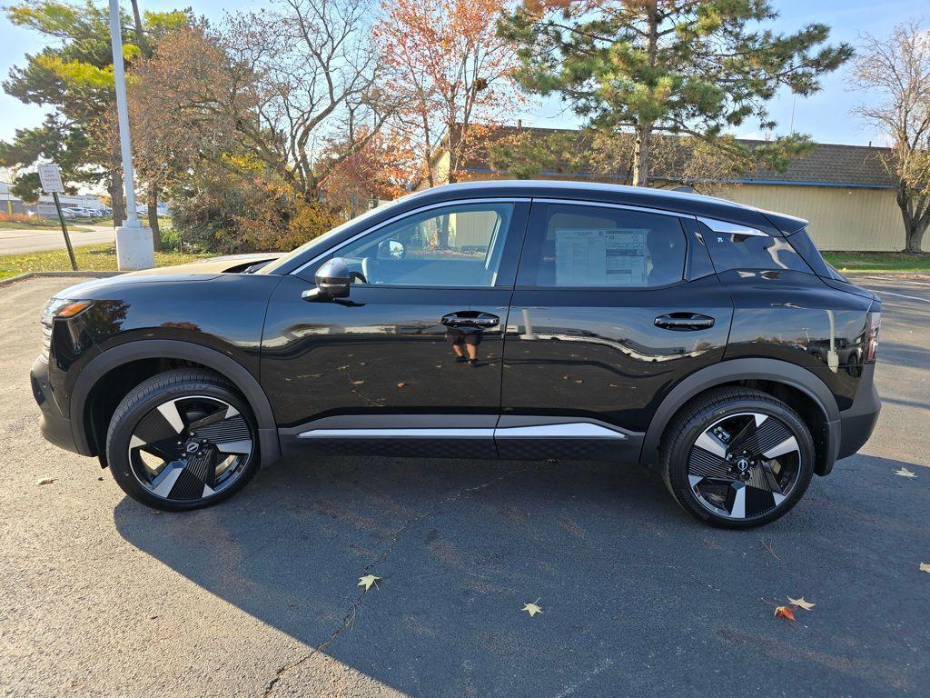 new 2025 Nissan Kicks car, priced at $29,199
