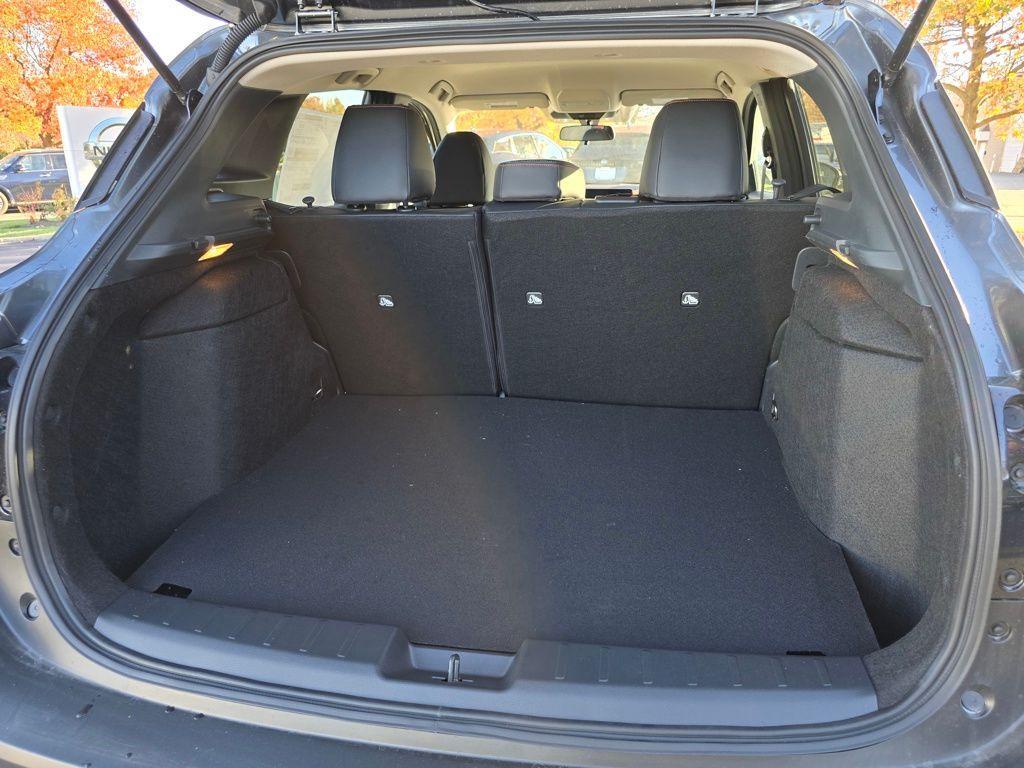 new 2025 Nissan Kicks car, priced at $30,201