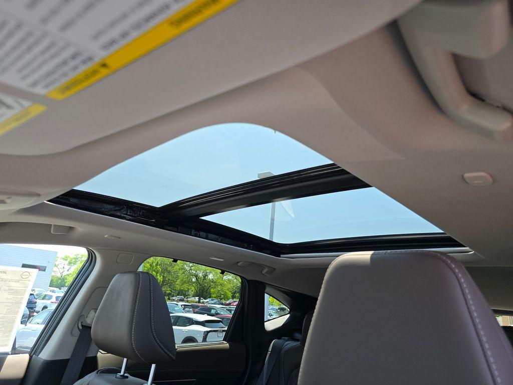 new 2025 Nissan Murano car, priced at $50,061