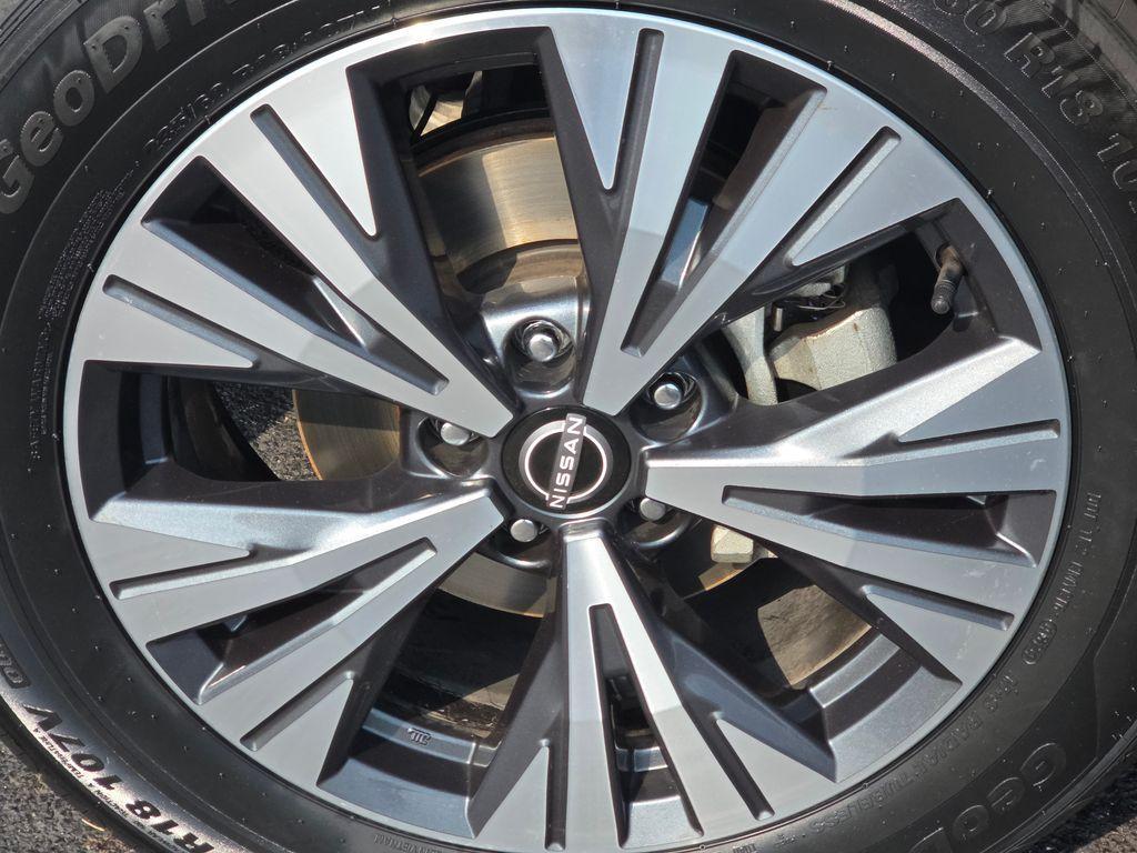 used 2023 Nissan Rogue car, priced at $26,549