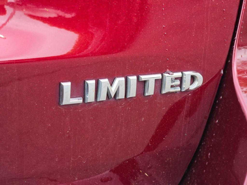 used 2021 Jeep Grand Cherokee car, priced at $23,249