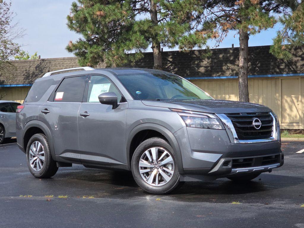 new 2025 Nissan Pathfinder car, priced at $43,234