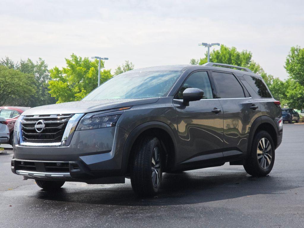 new 2025 Nissan Pathfinder car, priced at $43,234
