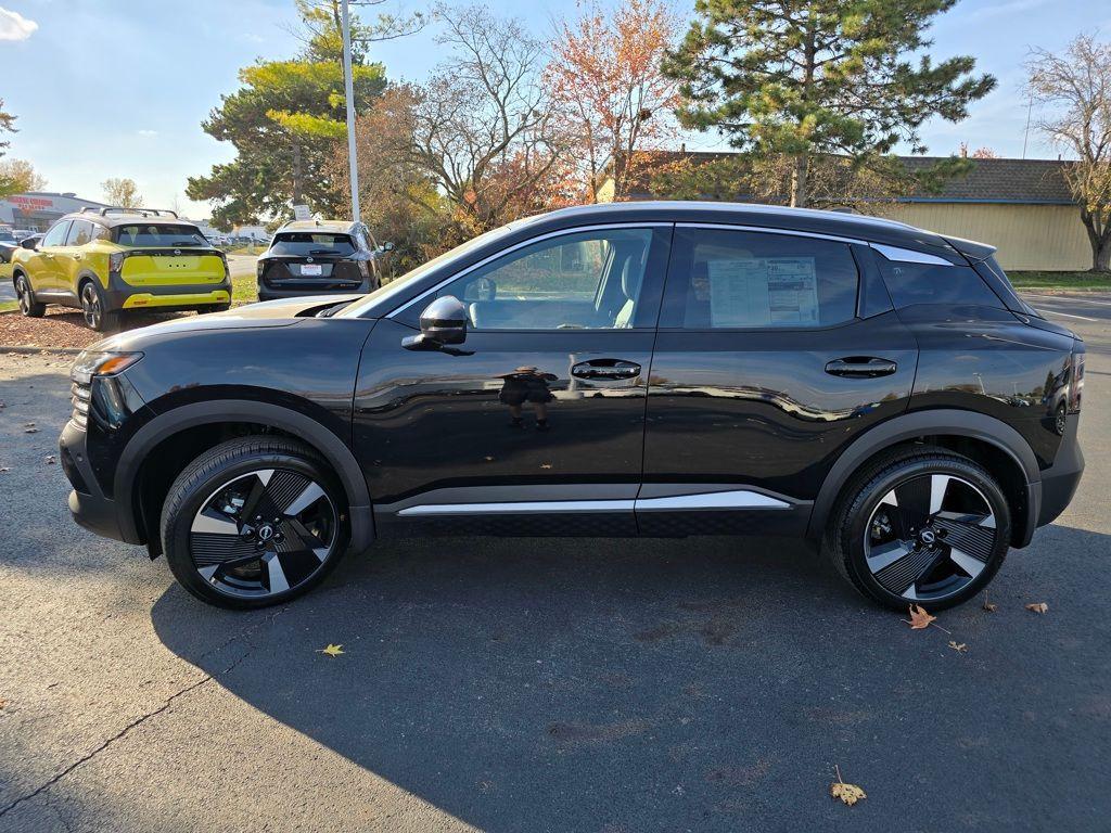 new 2025 Nissan Kicks car, priced at $28,499