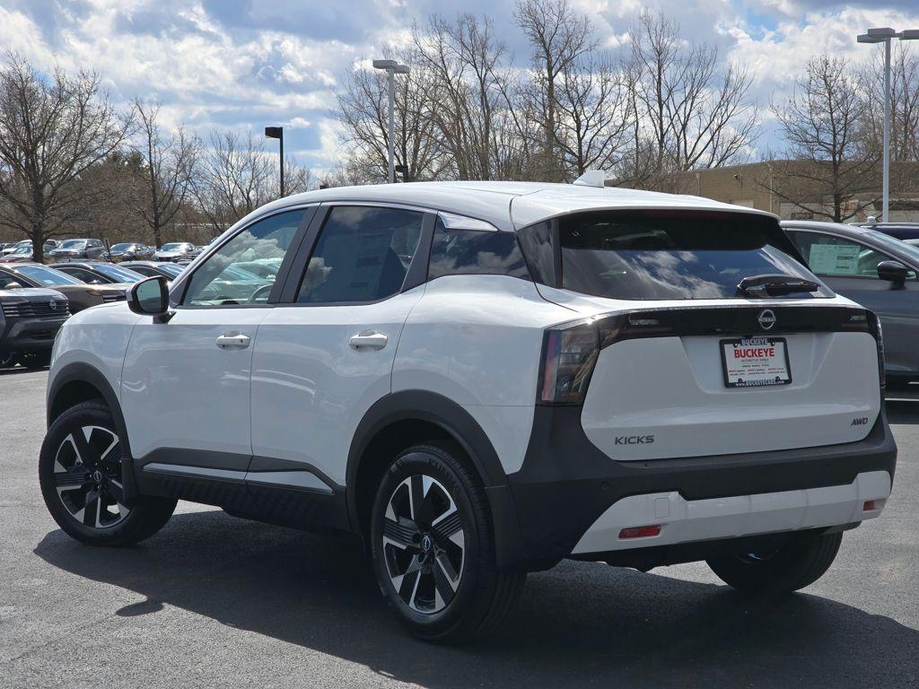 new 2025 Nissan Kicks car, priced at $27,260