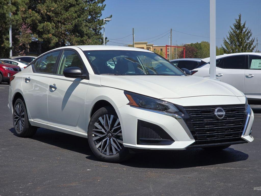 new 2025 Nissan Altima car, priced at $28,934
